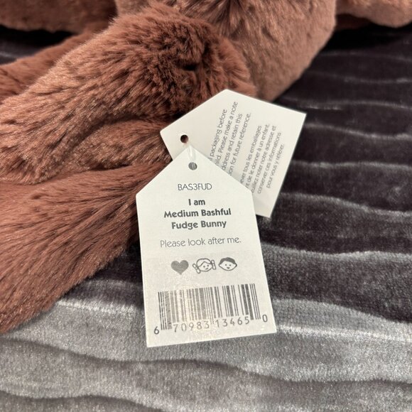 RARE Jellycat Medium Bashful Fudge Bunny BNWT - Picture 6 of 6